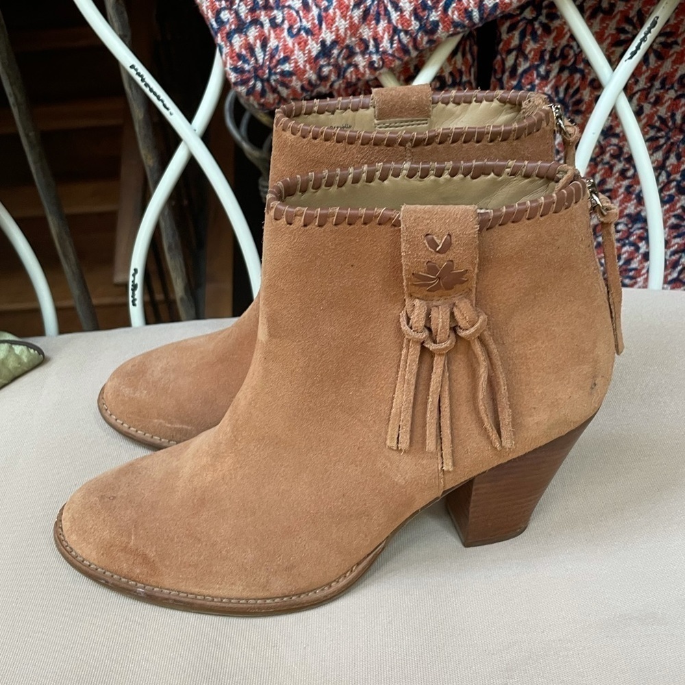 Jack Rogers Greer Suede Bootie in Oak Size 9 - Picture 4 of 11